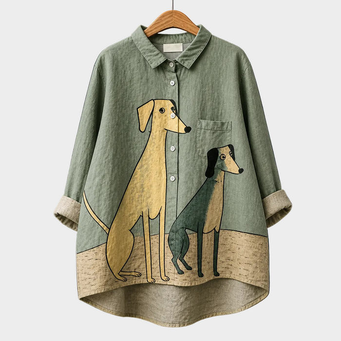 アヤ｜犬柄シャツ