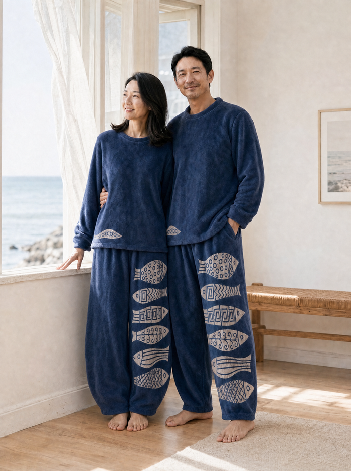トモリ｜藍の魚文様柄もこもこパジャマ上下セット